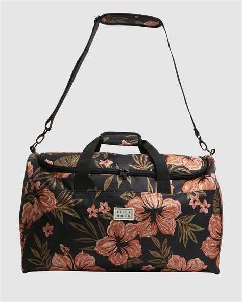 billabong weekender bag.